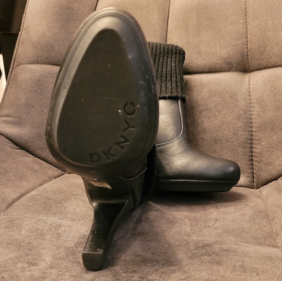 Black leather high hell hanckle boots - Picture 3 of 4